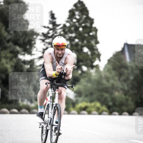 21.06.2026 - 29. Vierlanden-Triathlon H.Heesch http://msf.ph/oto/9912192 21.06.2026 09:52:01 Radfahren 61, 137, 211, 274, 300 meine-sportfotos.de