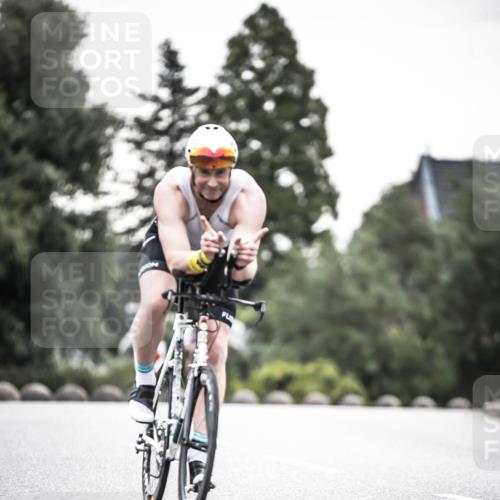 21.06.2026 - 29. Vierlanden-Triathlon H.Heesch http://msf.ph/oto/9912193 21.06.2026 09:52:01 Radfahren 61, 137, 211, 274, 300 meine-sportfotos.de