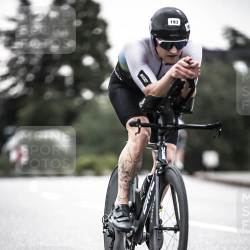 21.06.2026 - 29. Vierlanden-Triathlon H.Heesch http://msf.ph/oto/9912249 21.06.2026 09:52:16 Radfahren 76, 132, 193, 1355 meine-sportfotos.de