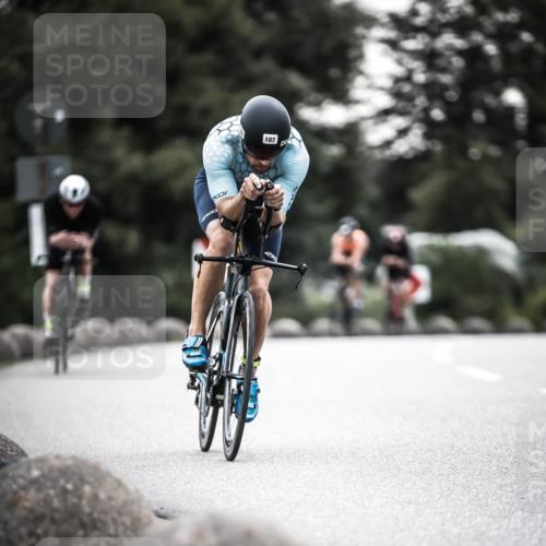 21.06.2026 - 29. Vierlanden-Triathlon H.Heesch http://msf.ph/oto/9912253 21.06.2026 09:52:30 Radfahren 16, 63, 77, 107, 192 meine-sportfotos.de