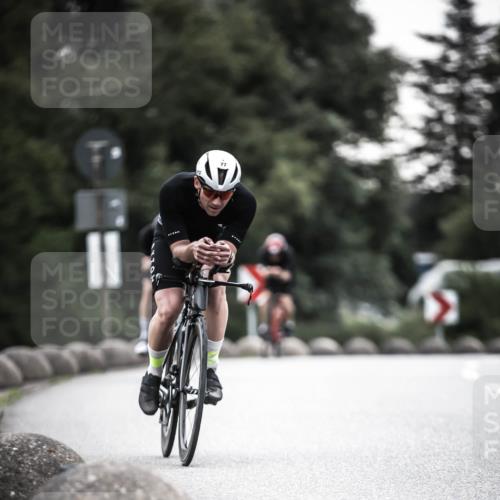 21.06.2026 - 29. Vierlanden-Triathlon H.Heesch http://msf.ph/oto/9912260 21.06.2026 09:52:31 Radfahren 16, 63, 77, 107, 192 meine-sportfotos.de