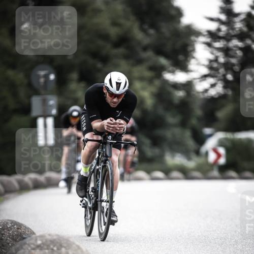 21.06.2026 - 29. Vierlanden-Triathlon H.Heesch http://msf.ph/oto/9912262 21.06.2026 09:52:31 Radfahren 16, 63, 77, 107, 192 meine-sportfotos.de
