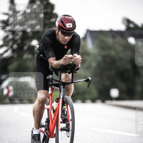 21.06.2026 - 29. Vierlanden-Triathlon H.Heesch http://msf.ph/oto/9912284 21.06.2026 09:52:35 Radfahren 16, 63, 77, 192 meine-sportfotos.de