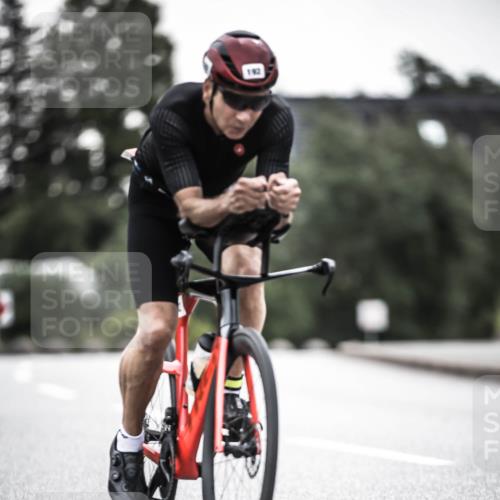21.06.2026 - 29. Vierlanden-Triathlon H.Heesch http://msf.ph/oto/9912285 21.06.2026 09:52:35 Radfahren 16, 63, 77, 192 meine-sportfotos.de