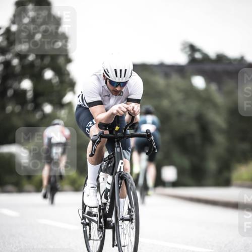 21.06.2026 - 29. Vierlanden-Triathlon H.Heesch http://msf.ph/oto/9912324 21.06.2026 09:53:34 Radfahren 51, 74, 79, 284, 302 meine-sportfotos.de