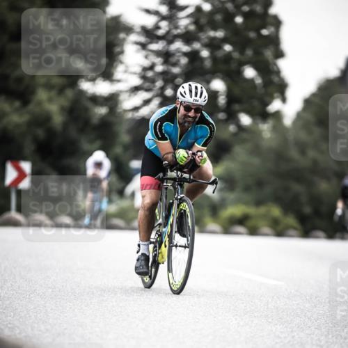 21.06.2026 - 29. Vierlanden-Triathlon H.Heesch http://msf.ph/oto/9912330 21.06.2026 09:53:41 Radfahren 72, 91, 106, 210, 266, 284 meine-sportfotos.de