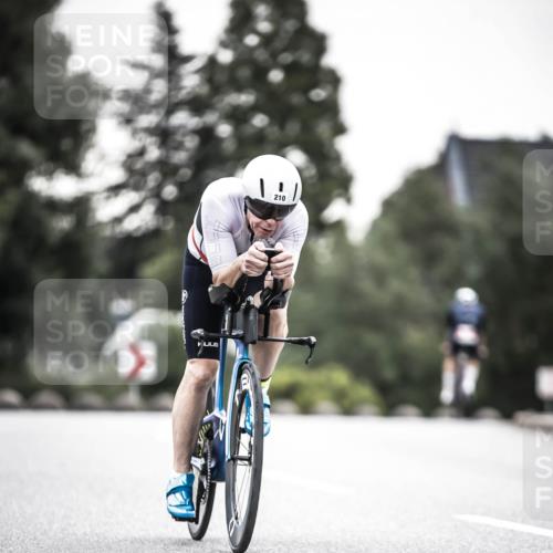 21.06.2026 - 29. Vierlanden-Triathlon H.Heesch http://msf.ph/oto/9912350 21.06.2026 09:53:44 Radfahren 72, 78, 91, 106, 112, 210, 266, 284 meine-sportfotos.de