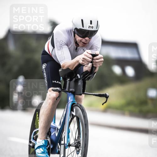 21.06.2026 - 29. Vierlanden-Triathlon H.Heesch http://msf.ph/oto/9912357 21.06.2026 09:53:45 Radfahren 72, 78, 91, 106, 112, 210, 266, 284 meine-sportfotos.de