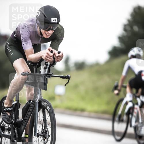 21.06.2026 - 29. Vierlanden-Triathlon H.Heesch http://msf.ph/oto/9912382 21.06.2026 09:54:04 Radfahren 45, 271 meine-sportfotos.de