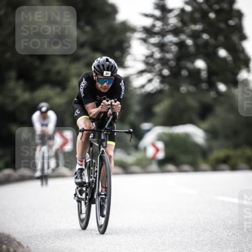 21.06.2026 - 29. Vierlanden-Triathlon H.Heesch http://msf.ph/oto/9912387 21.06.2026 09:54:16 Radfahren 21, 27, 164, 294 meine-sportfotos.de