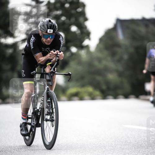 21.06.2026 - 29. Vierlanden-Triathlon H.Heesch http://msf.ph/oto/9912393 21.06.2026 09:54:17 Radfahren 21, 27, 164, 294 meine-sportfotos.de