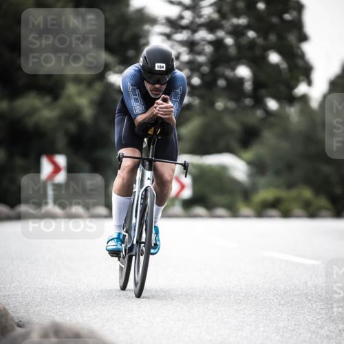 21.06.2026 - 29. Vierlanden-Triathlon H.Heesch http://msf.ph/oto/9912499 21.06.2026 09:55:37 Radfahren 142, 177, 184, 235, 252 meine-sportfotos.de