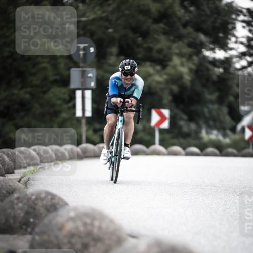 21.06.2026 - 29. Vierlanden-Triathlon H.Heesch http://msf.ph/oto/9912509 21.06.2026 09:56:13 Radfahren 57 meine-sportfotos.de