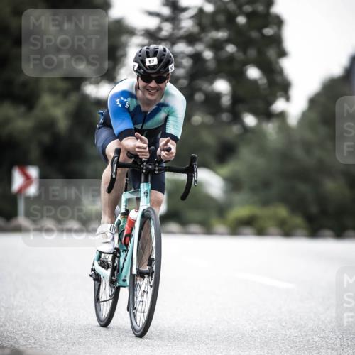 21.06.2026 - 29. Vierlanden-Triathlon H.Heesch http://msf.ph/oto/9912527 21.06.2026 09:56:14 Radfahren 14, 57 meine-sportfotos.de