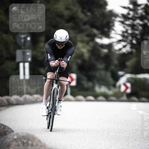 21.06.2026 - 29. Vierlanden-Triathlon H.Heesch http://msf.ph/oto/9912534 21.06.2026 09:56:22 Radfahren 14 meine-sportfotos.de