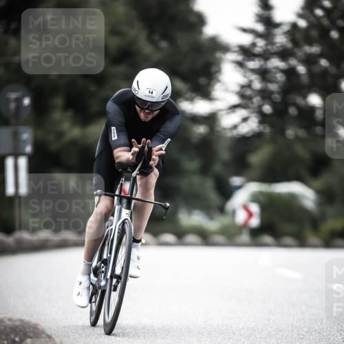 21.06.2026 - 29. Vierlanden-Triathlon H.Heesch http://msf.ph/oto/9912539 21.06.2026 09:56:22 Radfahren 14 meine-sportfotos.de