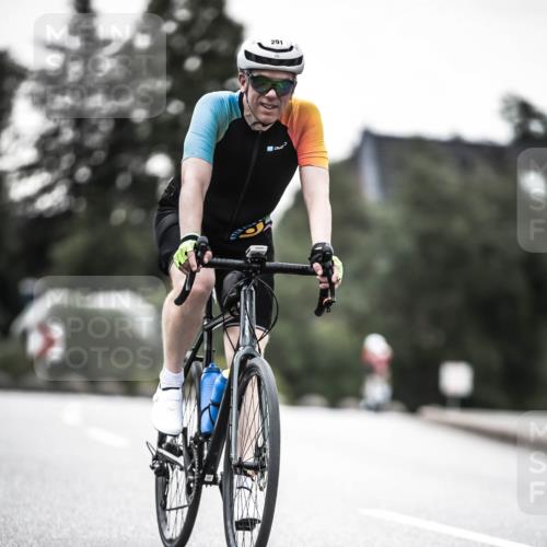 21.06.2026 - 29. Vierlanden-Triathlon H.Heesch http://msf.ph/oto/9912562 21.06.2026 09:56:34 Radfahren 103, 259, 291 meine-sportfotos.de