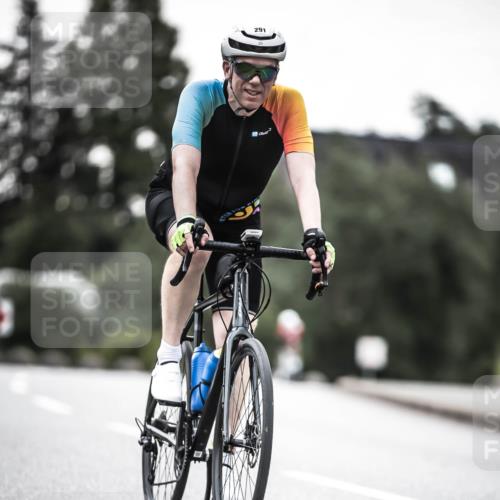 21.06.2026 - 29. Vierlanden-Triathlon H.Heesch http://msf.ph/oto/9912564 21.06.2026 09:56:34 Radfahren 103, 259, 291 meine-sportfotos.de