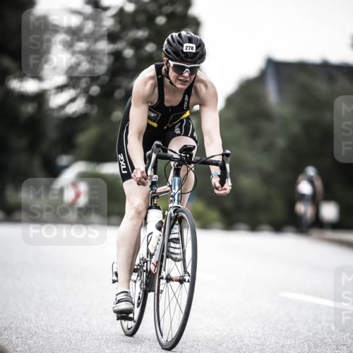 21.06.2026 - 29. Vierlanden-Triathlon H.Heesch http://msf.ph/oto/9912651 21.06.2026 09:57:24 Radfahren 278 meine-sportfotos.de