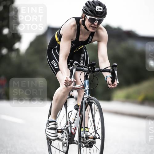 21.06.2026 - 29. Vierlanden-Triathlon H.Heesch http://msf.ph/oto/9912657 21.06.2026 09:57:24 Radfahren 278 meine-sportfotos.de