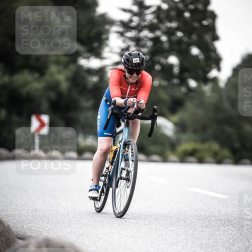 21.06.2026 - 29. Vierlanden-Triathlon H.Heesch http://msf.ph/oto/9912659 21.06.2026 09:57:32 Radfahren 159, 207, 233 meine-sportfotos.de