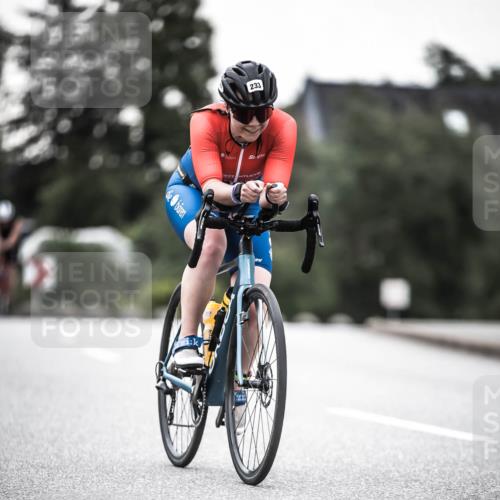 21.06.2026 - 29. Vierlanden-Triathlon H.Heesch http://msf.ph/oto/9912667 21.06.2026 09:57:32 Radfahren 159, 207, 233 meine-sportfotos.de
