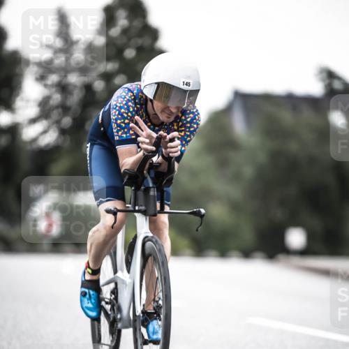 21.06.2026 - 29. Vierlanden-Triathlon H.Heesch http://msf.ph/oto/9912695 21.06.2026 09:57:49 Radfahren 145, 147 meine-sportfotos.de
