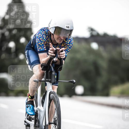 21.06.2026 - 29. Vierlanden-Triathlon H.Heesch http://msf.ph/oto/9912697 21.06.2026 09:57:49 Radfahren 145, 147 meine-sportfotos.de