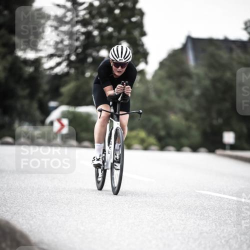 21.06.2026 - 29. Vierlanden-Triathlon H.Heesch http://msf.ph/oto/9912704 21.06.2026 09:58:04 Radfahren 19, 54, 267 meine-sportfotos.de