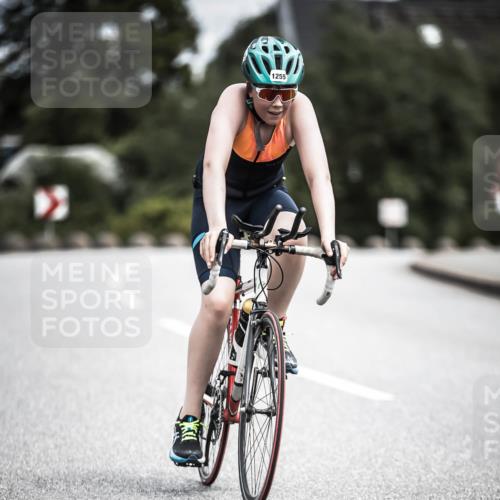 21.06.2026 - 29. Vierlanden-Triathlon H.Heesch http://msf.ph/oto/9927244 21.06.2026 14:55:59 Radfahren 1255 meine-sportfotos.de