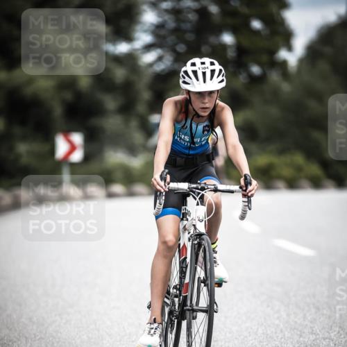 21.06.2026 - 29. Vierlanden-Triathlon H.Heesch http://msf.ph/oto/9927263 21.06.2026 14:56:14 Radfahren 1304 meine-sportfotos.de