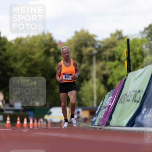 08.08.2026 - Nacht der Zehner Michael Strokosch http://msf.ph/oto/9927369 08.08.2026 14:56:04 Laufen 166 meine-sportfotos.de