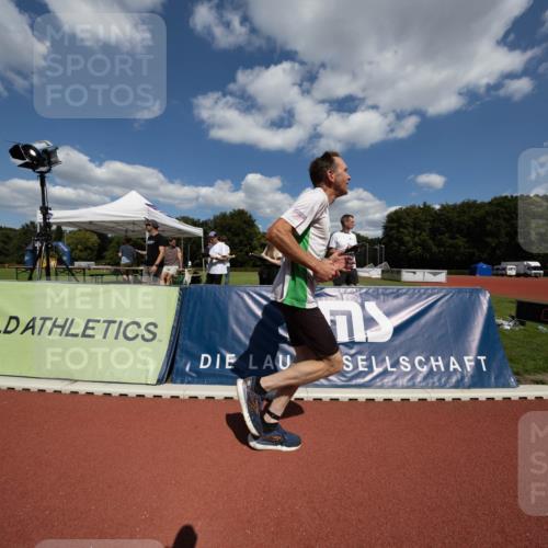 08.08.2026 - Nacht der Zehner Michael Strokosch http://msf.ph/oto/9927491 08.08.2026 15:03:08 Laufen 0, 32, 01 meine-sportfotos.de