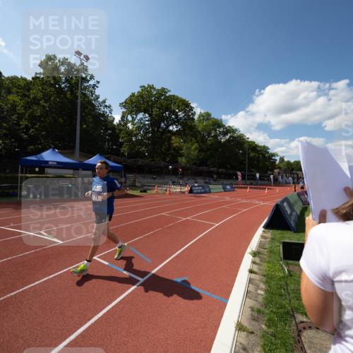 08.08.2026 - Nacht der Zehner Michael Strokosch http://msf.ph/oto/9927532 08.08.2026 15:04:35 Laufen 171 meine-sportfotos.de