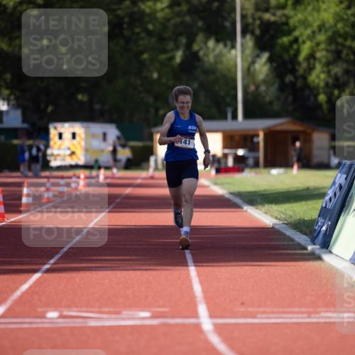 08.08.2026 - Nacht der Zehner Michael Strokosch http://msf.ph/oto/9927747 08.08.2026 16:34:56 Laufen 41 meine-sportfotos.de