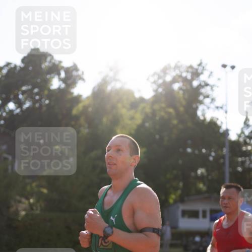 08.08.2026 - Nacht der Zehner Michael Strokosch http://msf.ph/oto/9928021 08.08.2026 17:34:14 Laufen 122, 117 meine-sportfotos.de