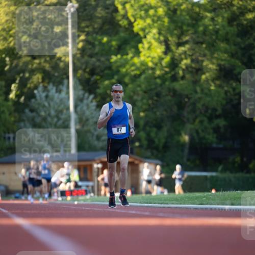 08.08.2026 - Nacht der Zehner Michael Strokosch http://msf.ph/oto/9928888 08.08.2026 18:22:31 Laufen 87 meine-sportfotos.de
