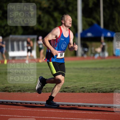08.08.2026 - Nacht der Zehner Michael Strokosch http://msf.ph/oto/9929366 08.08.2026 18:39:24 Laufen 98 meine-sportfotos.de