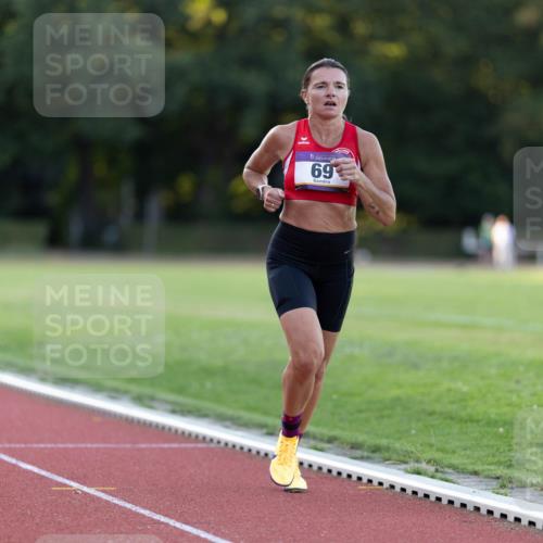 08.08.2026 - Nacht der Zehner Michael Strokosch http://msf.ph/oto/9929602 08.08.2026 19:28:58 Laufen 69 meine-sportfotos.de
