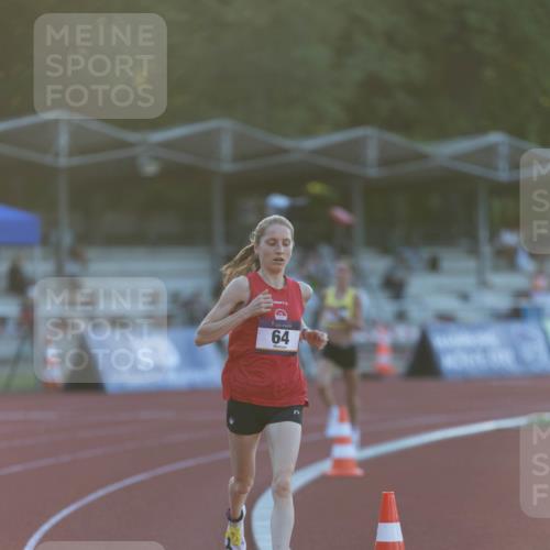 08.08.2026 - Nacht der Zehner Michael Strokosch http://msf.ph/oto/9929812 08.08.2026 19:33:52 Laufen 64 meine-sportfotos.de