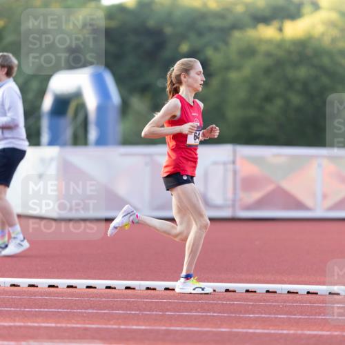 08.08.2026 - Nacht der Zehner Michael Strokosch http://msf.ph/oto/9930030 08.08.2026 19:36:47 Laufen 64 meine-sportfotos.de