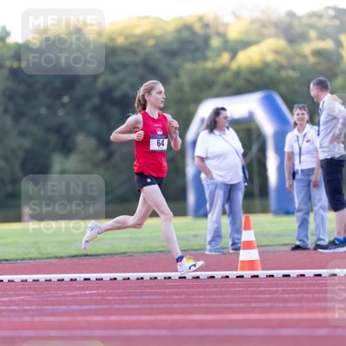 08.08.2026 - Nacht der Zehner Michael Strokosch http://msf.ph/oto/9930321 08.08.2026 19:41:06 Laufen 64 meine-sportfotos.de