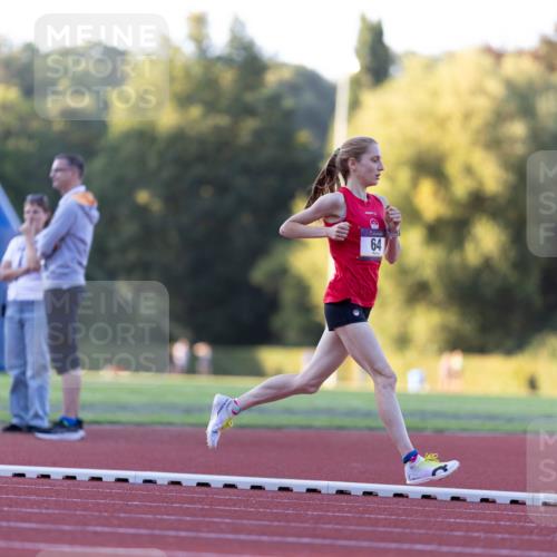 08.08.2026 - Nacht der Zehner Michael Strokosch http://msf.ph/oto/9930409 08.08.2026 19:42:34 Laufen 64 meine-sportfotos.de