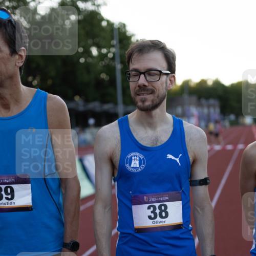 08.08.2026 - Nacht der Zehner Michael Strokosch http://msf.ph/oto/9930605 08.08.2026 20:22:23 Laufen 39, 10, 38, 67 meine-sportfotos.de