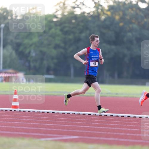 08.08.2026 - Nacht der Zehner Michael Strokosch http://msf.ph/oto/9930743 08.08.2026 20:30:26 Laufen 53, 4, 49 meine-sportfotos.de