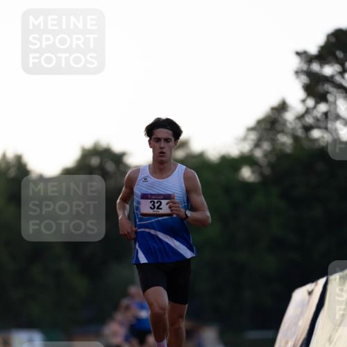 08.08.2026 - Nacht der Zehner Michael Strokosch http://msf.ph/oto/9930901 08.08.2026 20:47:28 Laufen 32 meine-sportfotos.de