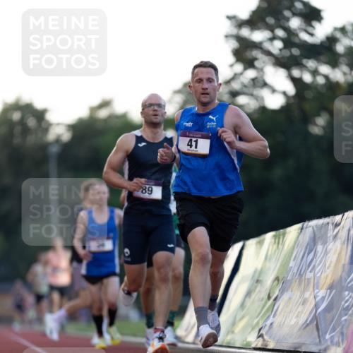 08.08.2026 - Nacht der Zehner Michael Strokosch http://msf.ph/oto/9930910 08.08.2026 20:47:33 Laufen 89, 41 meine-sportfotos.de