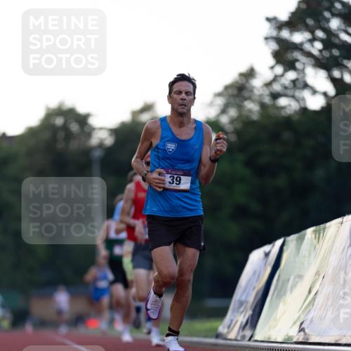 08.08.2026 - Nacht der Zehner Michael Strokosch http://msf.ph/oto/9930927 08.08.2026 20:47:49 Laufen 39 meine-sportfotos.de