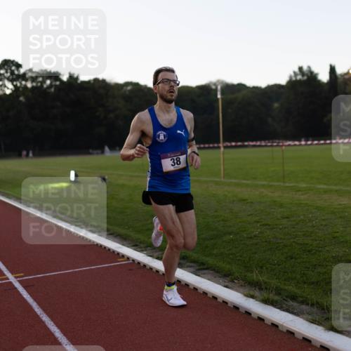 08.08.2026 - Nacht der Zehner Michael Strokosch http://msf.ph/oto/9930993 08.08.2026 20:52:04 Laufen 38 meine-sportfotos.de