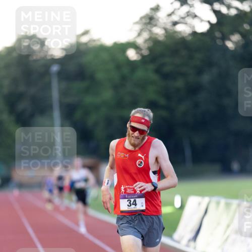08.08.2026 - Nacht der Zehner Michael Strokosch http://msf.ph/oto/9931068 08.08.2026 20:56:11 Laufen 34 meine-sportfotos.de